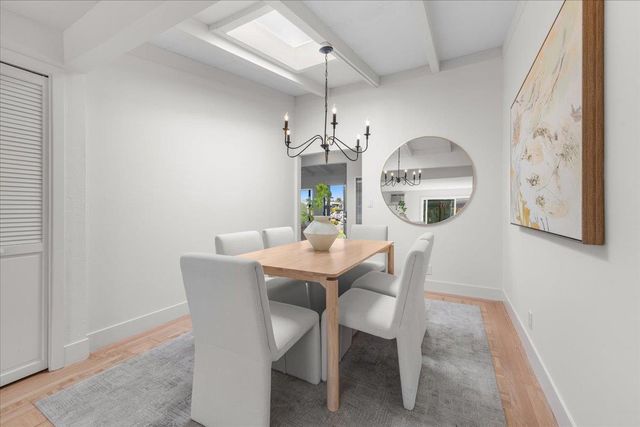 1810 Kehoe Avenue, San Mateo, CA 94401