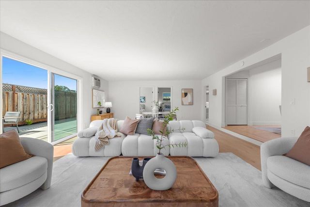 1810 Kehoe Avenue, San Mateo, CA 94401