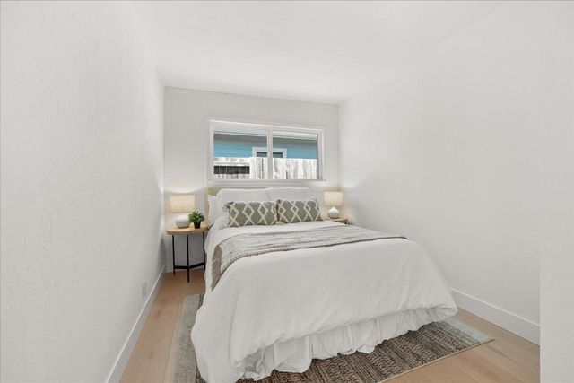 1810 Kehoe Avenue, San Mateo, CA 94401