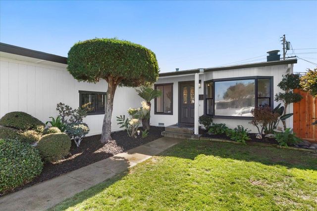 1810 Kehoe Avenue, San Mateo, CA 94401