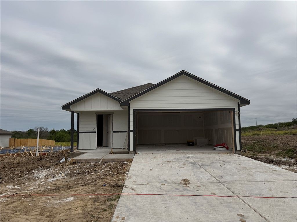 1252 Hickory Grove, Brenham, TX 77833