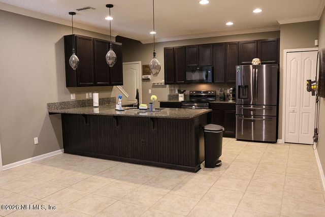 546 HOPEWELL Drive, Orange Park, FL 32073