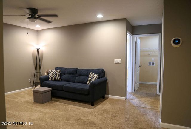 546 HOPEWELL Drive, Orange Park, FL 32073