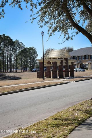 546 HOPEWELL Drive, Orange Park, FL 32073