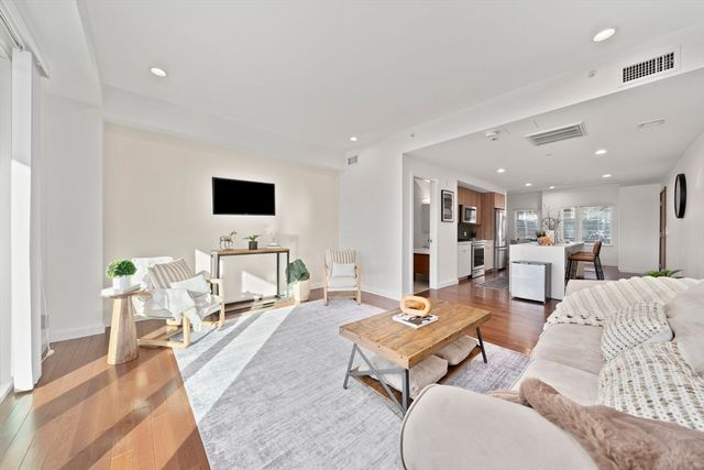 167 Hyde Park Ave 167A, Boston, MA 02130