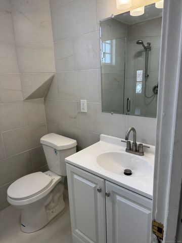 56 Garden Terrace 3, Bridgeport, CT 06605