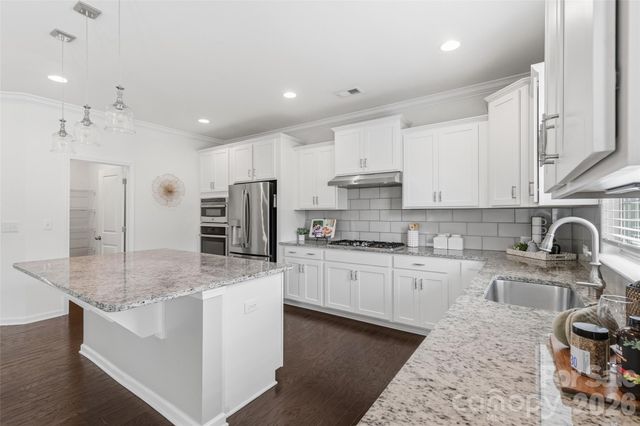 1004 Hallmark Way, Waxhaw, NC 28173