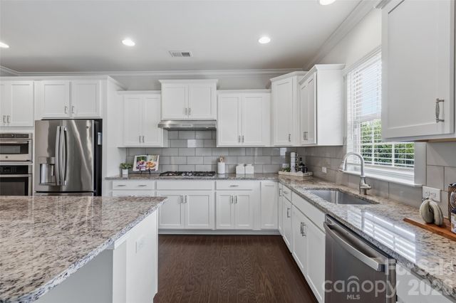 1004 Hallmark Way, Waxhaw, NC 28173