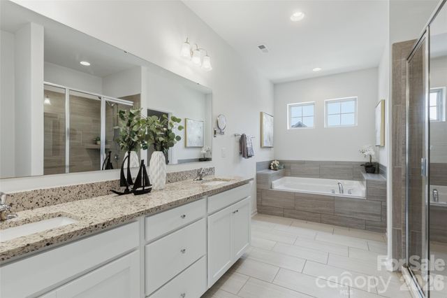 1004 Hallmark Way, Waxhaw, NC 28173