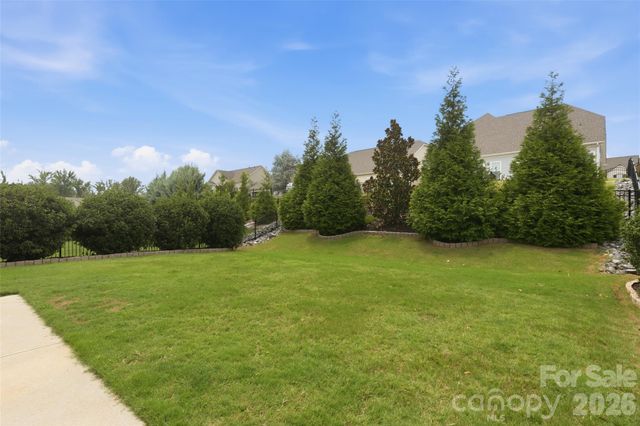 1004 Hallmark Way, Waxhaw, NC 28173