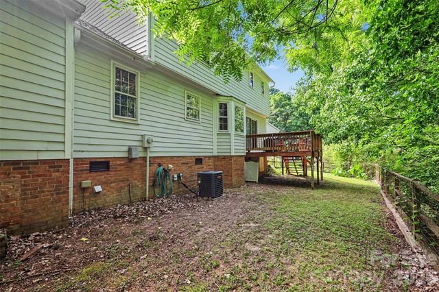 11808 Tall Oak Place, Charlotte, NC 28226
