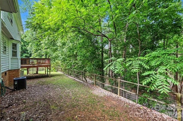11808 Tall Oak Place, Charlotte, NC 28226