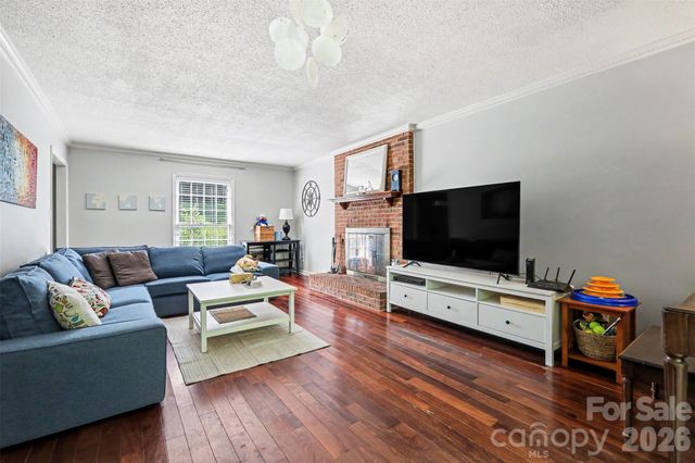 11808 Tall Oak Place, Charlotte, NC 28226