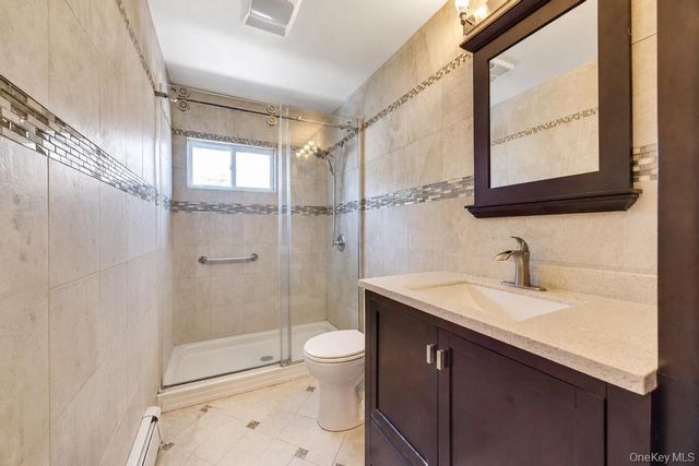 16 E Grove Street, Massapequa, NY 11758