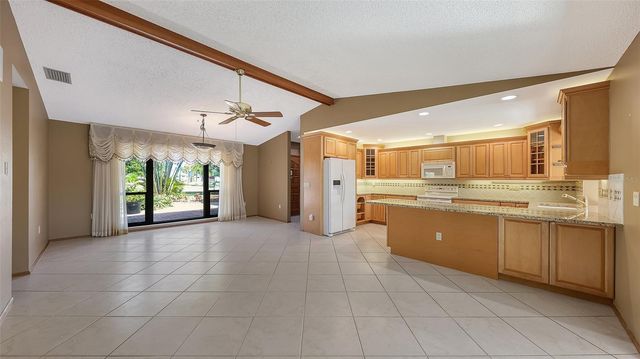 7603 ALHAMBRA DRIVE, Bradenton, FL 34209