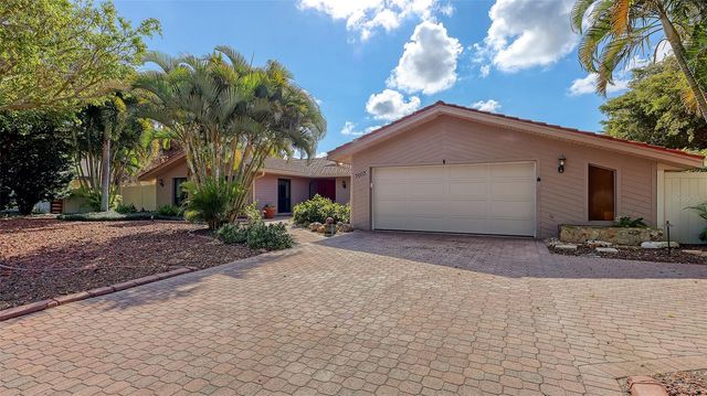 7603 ALHAMBRA DRIVE, Bradenton, FL 34209