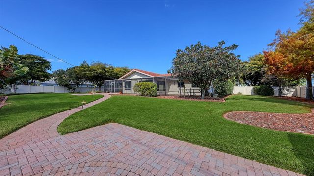 7603 ALHAMBRA DRIVE, Bradenton, FL 34209