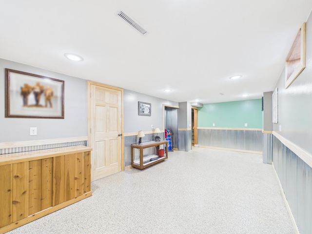 300 E 8th Street, Starbuck, MN 56381