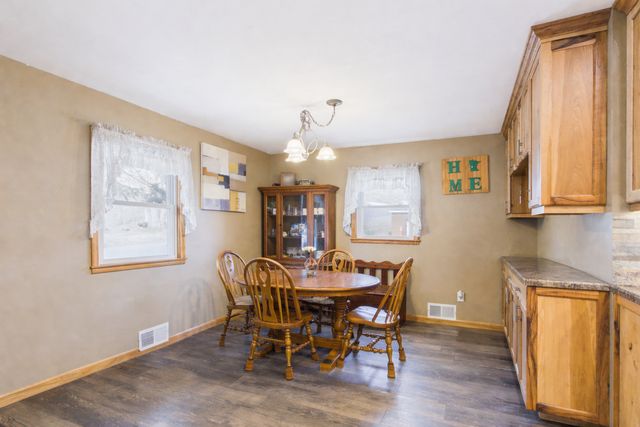 300 E 8th Street, Starbuck, MN 56381