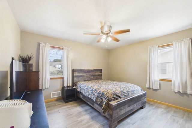 300 E 8th Street, Starbuck, MN 56381