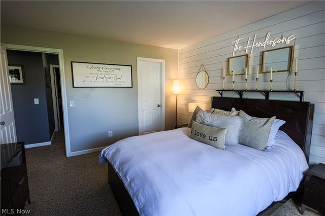 9040 Portage Pointe Drive B, Streetsboro, OH 44241