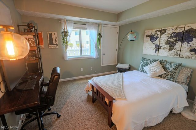 9040 Portage Pointe Drive B, Streetsboro, OH 44241