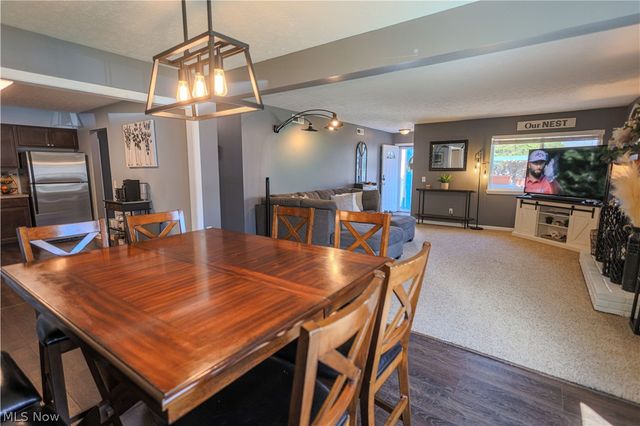 9040 Portage Pointe Drive B, Streetsboro, OH 44241
