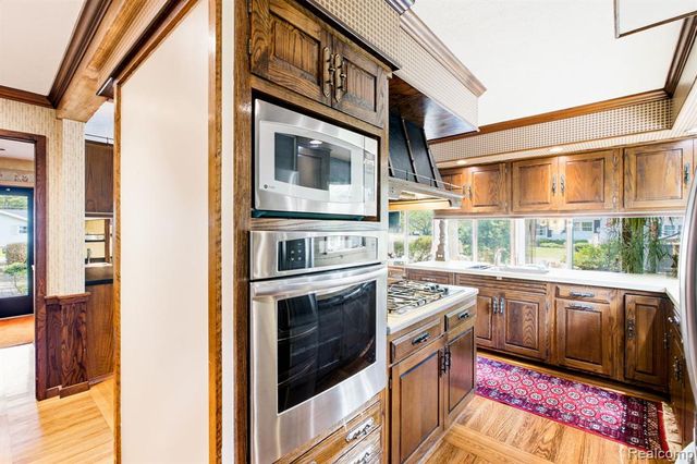 3209 Mount Vernon Road, Port Huron, MI 48060