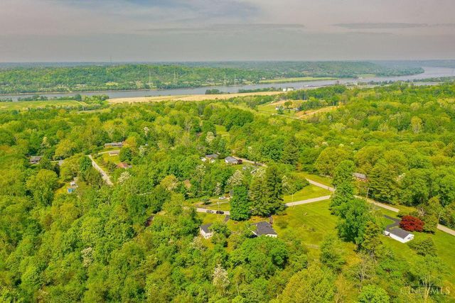 1005 Robin Hill Drive, New Richmond, OH 45157