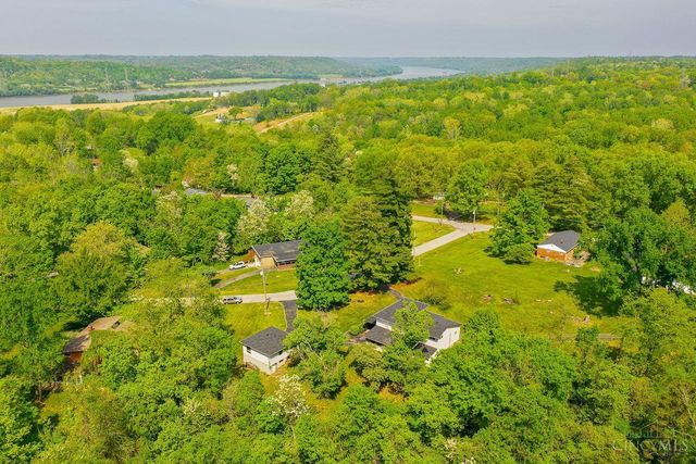 1005 Robin Hill Drive, New Richmond, OH 45157