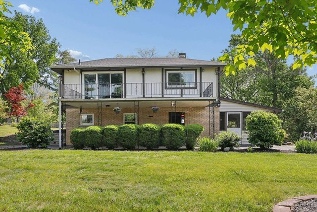 1005 Robin Hill Drive, New Richmond, OH 45157