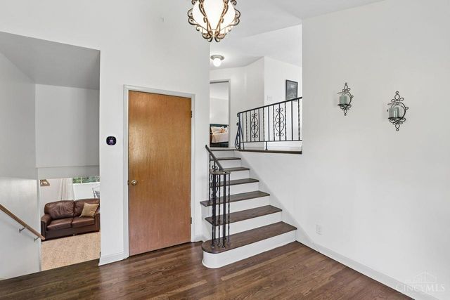 1005 Robin Hill Drive, New Richmond, OH 45157
