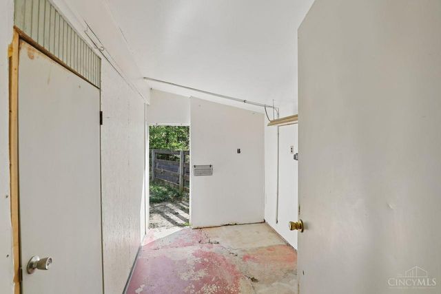 1005 Robin Hill Drive, New Richmond, OH 45157