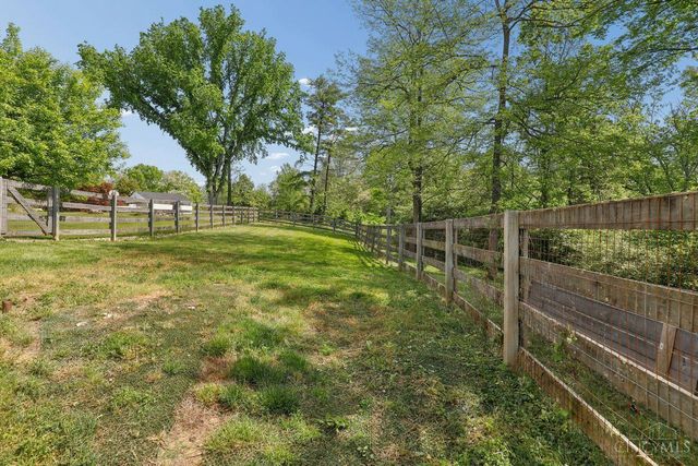 1005 Robin Hill Drive, New Richmond, OH 45157