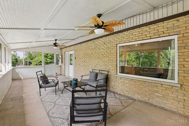 1005 Robin Hill Drive, New Richmond, OH 45157