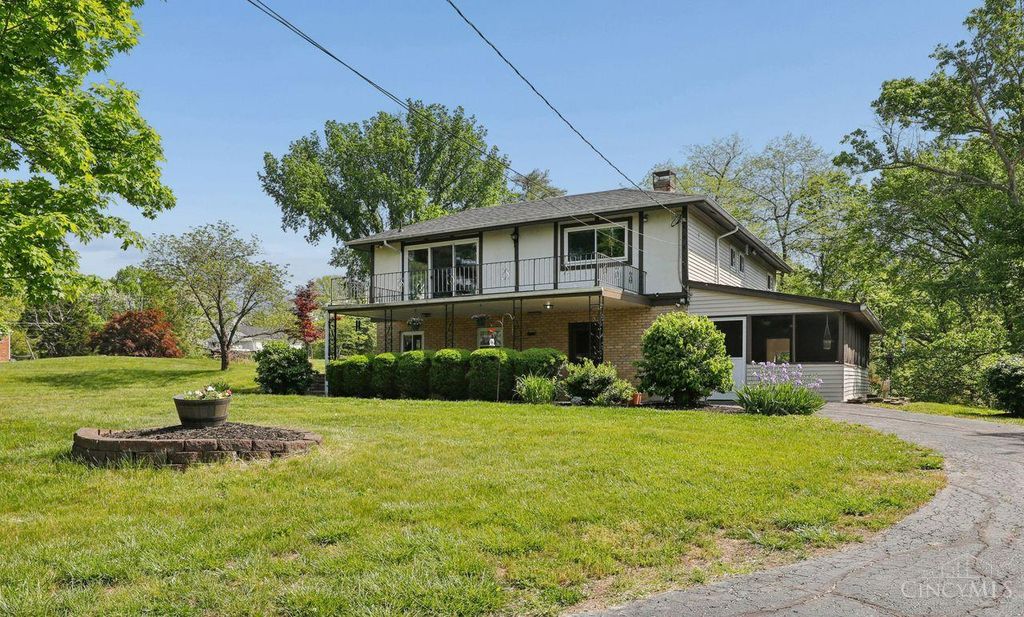 1005 Robin Hill Drive, New Richmond, OH 45157