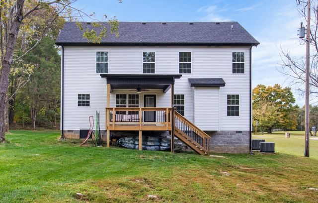 1289 Southside Rd, Southside, TN 37171