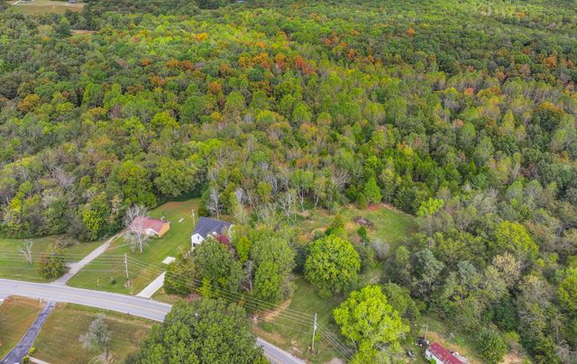 1289 Southside Rd, Southside, TN 37171