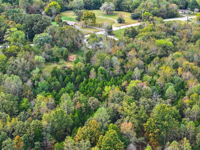 1289 Southside Rd, Southside, TN 37171