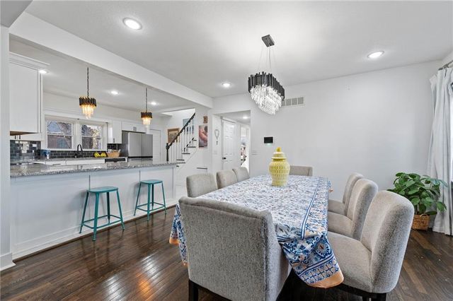 1932 Praun Lane, Kansas City, KS 66102