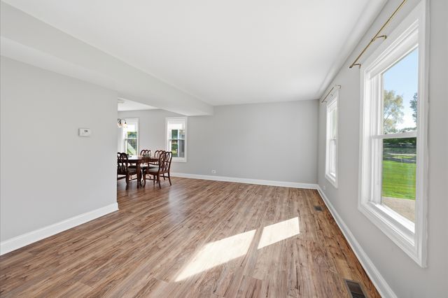 1050 APPLEWOOD Lane, Algonquin, IL 60102