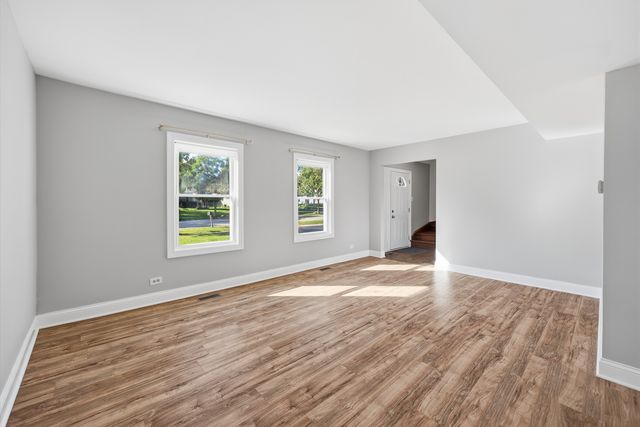 1050 APPLEWOOD Lane, Algonquin, IL 60102