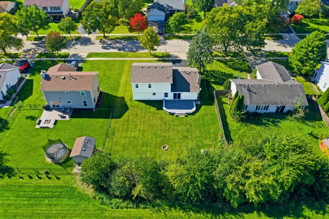 1050 APPLEWOOD Lane, Algonquin, IL 60102