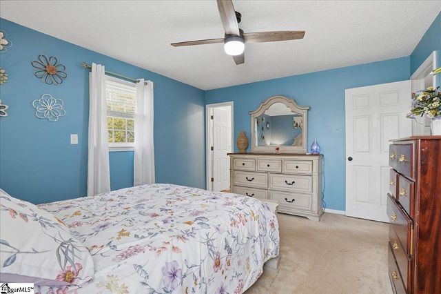 237 Upland View Drive, Boiling Springs, SC 29316