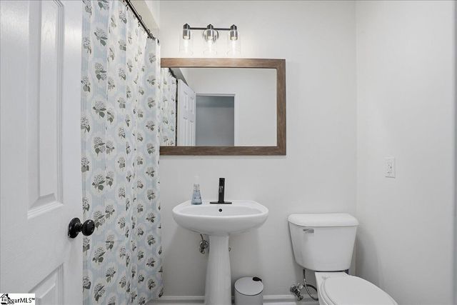 237 Upland View Drive, Boiling Springs, SC 29316