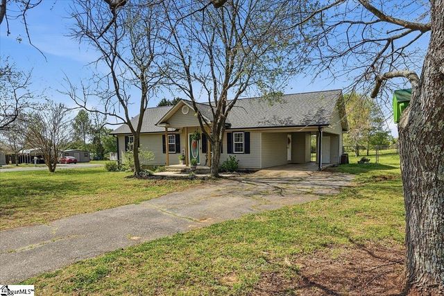 237 Upland View Drive, Boiling Springs, SC 29316