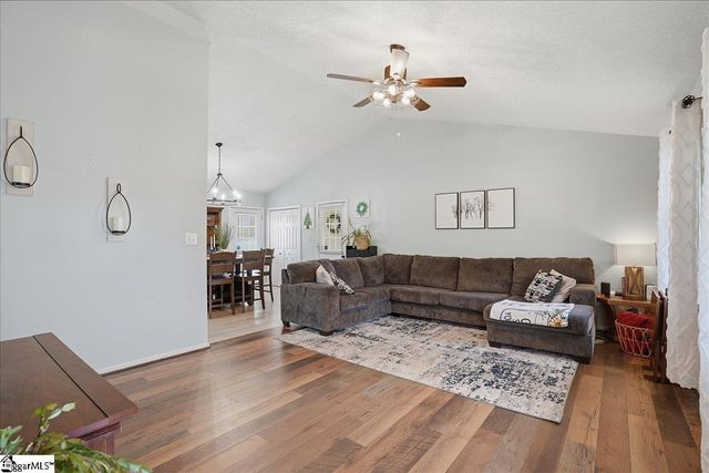 237 Upland View Drive, Boiling Springs, SC 29316