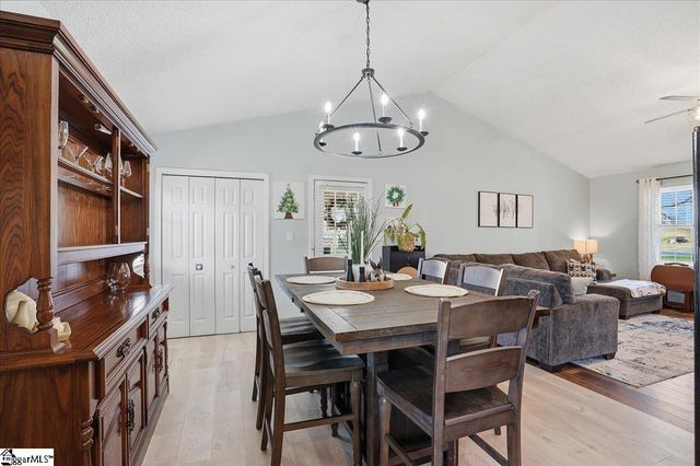 237 Upland View Drive, Boiling Springs, SC 29316