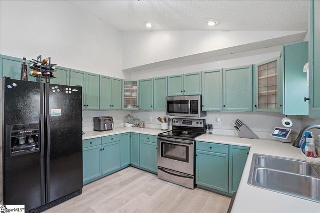 237 Upland View Drive, Boiling Springs, SC 29316