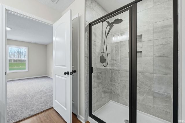 4388 Shadowood Lakes Trail, Fort Wayne, IN 46818